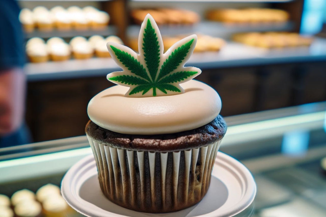 Cup cake met cannabisblad ontwerp